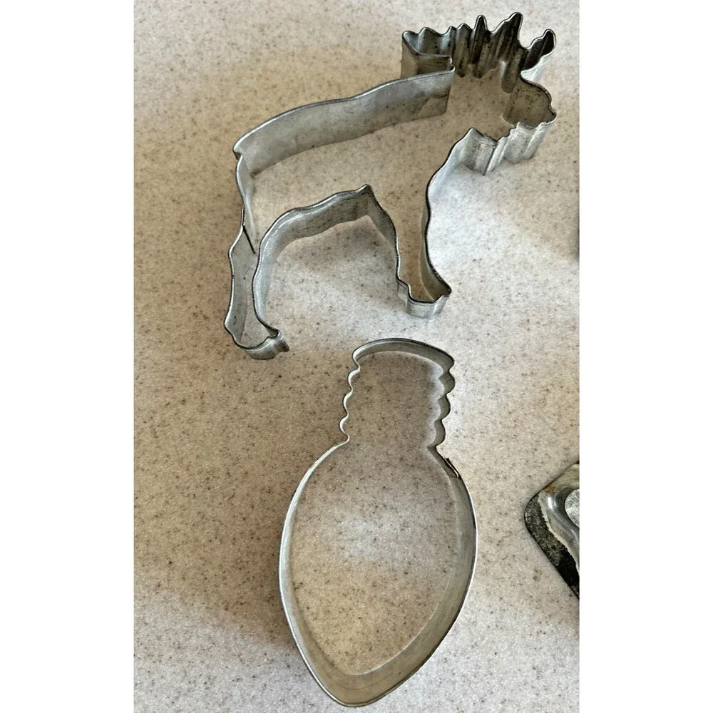 Vintage Antique Primitive Cookie Cutters -lot Of 6  (2 Flat Back)